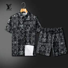 Picture of LV Shirt Pant Suits _SKULVM-3XL25cr23523113